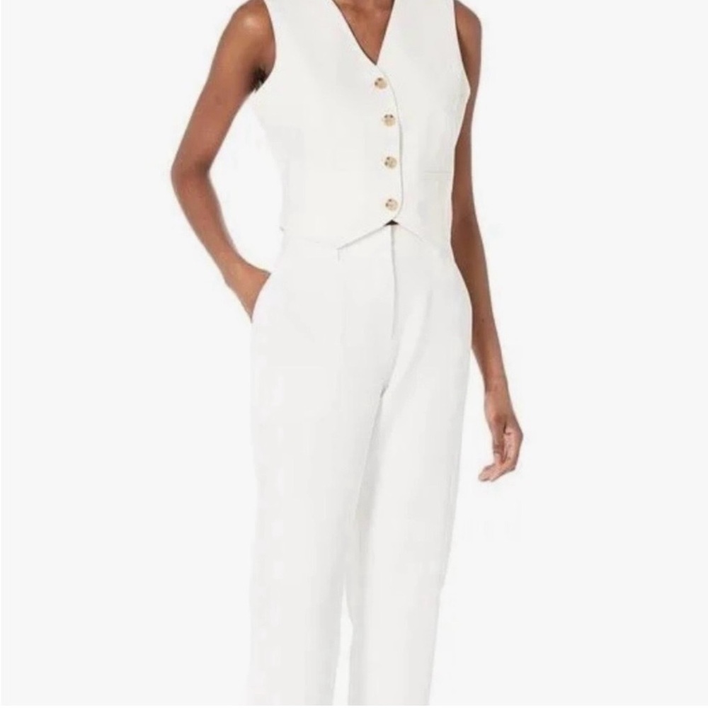 Chic White Sleeveless Women's Vest - Picture 2 of 4